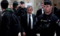 محكمة الاستئناف تقضي بسجن ساركوزي لمدة عام